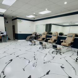 Sky Nails & Spa 2 - Open, spacious, and relaxing atmosphere.