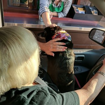 Starbucks - The barista caught me voyeuring. Sorry, lady-barista... - Coffee & Tea Near Me - Rensselaer, New York