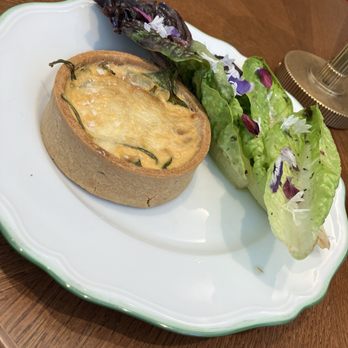 Salon Vert - Quiche & salad - French Near Me - New York, New York Salon Vert - Quiche & salad - French Near Me - New York, New York