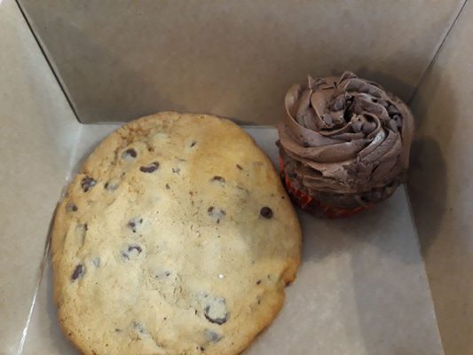 Joy's Sedro Woolley Bakery by null