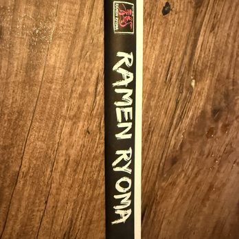 Ramen Ryoma - Chop sticks for my ramen - Ramen Near Me - Portland, Oregon