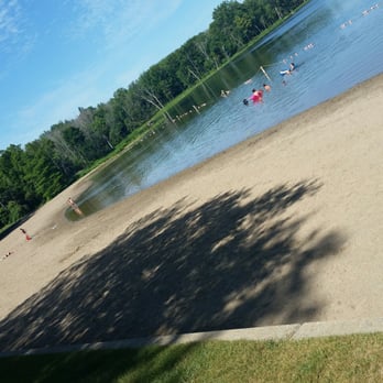 Chain O' Lakes - Beach - Parks Near Me - Albion, Indiana