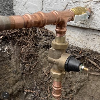 Paramount Plumbing Heating & Air - Installing a Pressure Regulator will reduce water pressure preventing leaking faucets as well as leaking pipes. - Heating & Air Conditioning/HVAC Near Me Paramount Plumbing Heating & Air - Installing a Pressure Regulator will reduce water pressure preventing leaking faucets as well as leaking pipes. - Heating & Air Conditioning/HVAC Near Me