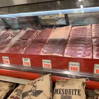 Carniceria La Hacienda - Meats on meats - Meat Shops Near Me - Oxnard, California Carniceria La Hacienda - Meats on meats - Meat Shops Near Me - Oxnard, California