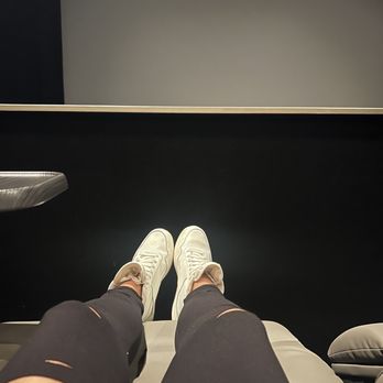 Paragon Theaters - reclining chairs with tray tables for food - Cinema Near Me - Davie, Florida Paragon Theaters - reclining chairs with tray tables for food - Cinema Near Me - Davie, Florida