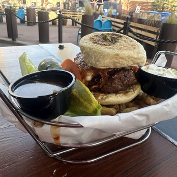 Diablo Burger - Burgers Near Me - Flagstaff, Arizona