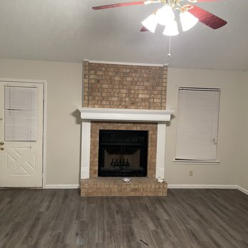 D&D Remodeling & Flooring Services - a fireplace in a living room - Flooring Near Me D&D Remodeling & Flooring Services - a fireplace in a living room - Flooring Near Me