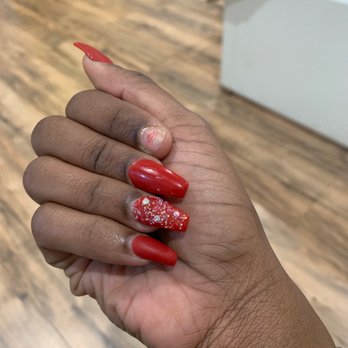 Crystal Nails & Spa - Third nail completely fell off - Nail Salons Near Me - Miami Gardens, Florida