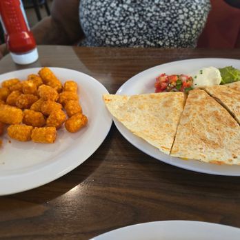 Chad's - Steak Quesadilla with Tater Tots - Breakfast & Brunch Near Me - Santa Barbara, California Chad's - Steak Quesadilla with Tater Tots - Breakfast & Brunch Near Me - Santa Barbara, California