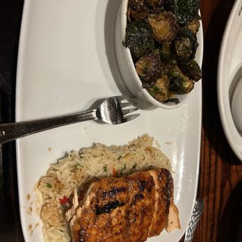 LongHorn Steakhouse - a plate of food - Steakhouses Near Me - Springfield, Missouri LongHorn Steakhouse - a plate of food - Steakhouses Near Me - Springfield, Missouri