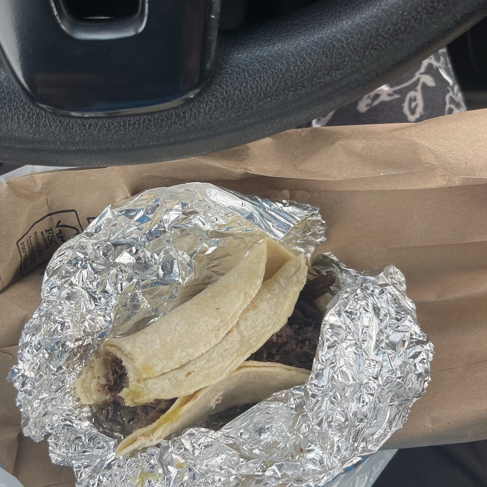 Martinez Barbacoa Y Tamales - Super good Barbacoa made me dance love it! - Mexican Near Me - San Antonio, Texas Martinez Barbacoa Y Tamales - Super good Barbacoa made me dance love it! - Mexican Near Me - San Antonio, Texas