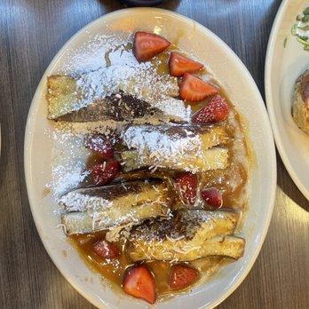 Snooze, an A.M. Eatery - Breakfast & Brunch Near Me - Austin, Texas Snooze, an A.M. Eatery - Breakfast & Brunch Near Me - Austin, Texas