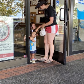 Silbermann's Ice Cream - Customers of all ages. Everyone loves ice cream. - Ice Cream & Frozen Yogurt Near Me - San Rafael, California