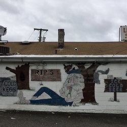 Rip's Liquor Shop