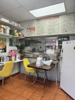 Mama's Noodle House by null