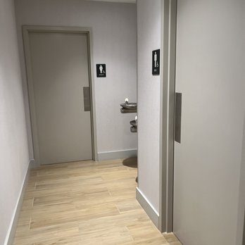 Hyatt Place Gainesville Downtown - Lobby floor bathrooms - Hotels Near Me - Gainesville, Florida Hyatt Place Gainesville Downtown - Lobby floor bathrooms - Hotels Near Me - Gainesville, Florida