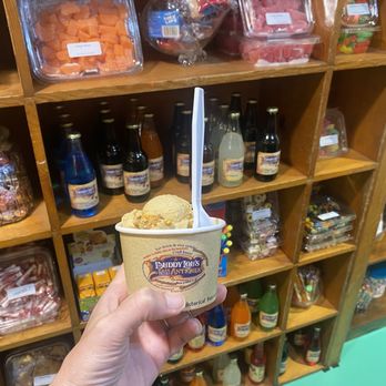 Buddy Lou's Eats Drinks & Antiques - Ice cream and old time candy favorites - New American Near Me - Hancock, Maryland