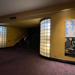 Hot Docs Ted Rogers Cinema - Missed it.. glad to be back