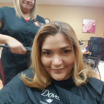 Ivette Beauty Salon and Spa - Siempre bella gracias a mi amiga iveett - Beauty & Spas Near Me - Hialeah, Florida Ivette Beauty Salon and Spa - Siempre bella gracias a mi amiga iveett - Beauty & Spas Near Me - Hialeah, Florida
