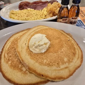 Cracker Barrel Old Country Store - Grandma's Breakfast plate. - Southern Near Me - Bakersfield, California Cracker Barrel Old Country Store - Grandma's Breakfast plate. - Southern Near Me - Bakersfield, California