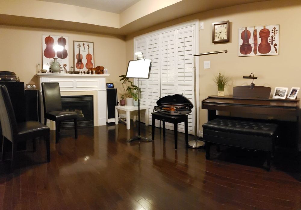 Artisan Violin Studio Logo