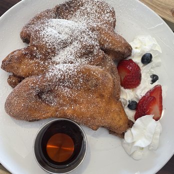 Colette - Churro french toast - Breakfast & Brunch Near Me - Pasadena, California Colette - Churro french toast - Breakfast & Brunch Near Me - Pasadena, California