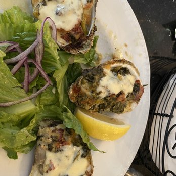 Crabtree's Restaurant - Mediterranean Near Me - Floral Park, New York