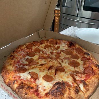 Mike's Pizza - Large pepperoni pizza. $16 - Pizza Near Me - San Dimas, California Mike's Pizza - Large pepperoni pizza. $16 - Pizza Near Me - San Dimas, California
