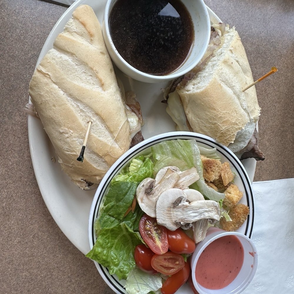 Raspberry Ridge Grill - Beef Dip with salad side (raspberry vinaigrette dressing, yum!) - American Near Me - Everson, Washington Raspberry Ridge Grill - Beef Dip with salad side (raspberry vinaigrette dressing, yum!) - American Near Me - Everson, Washington