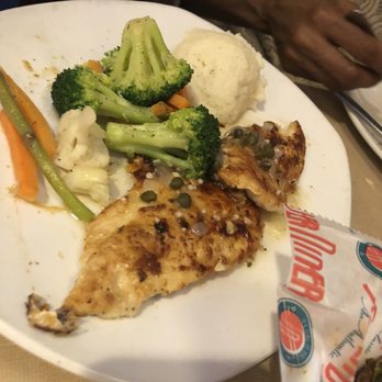 Silver Diner - Chicken filet - New American Near Me - Waldorf, Maryland