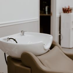 The Beauty Bar