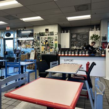 Loud'n Roasted Coffee Roasters - Inside - Coffee Roasteries Near Me - Chantilly, Virginia