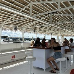 Beaches Water Tours - Beaches tour boat