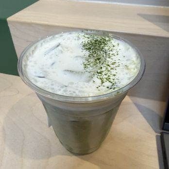 Jandii - Matcha latte. Eins spanger - Coffee & Tea Near Me - San Francisco, California Jandii - Matcha latte. Eins spanger - Coffee & Tea Near Me - San Francisco, California