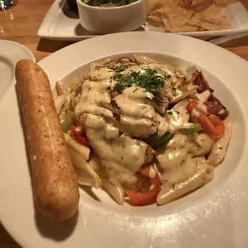 Applebee's Grill + Bar - Bourbon Street Chicken & Andouille Sausage Penne - American Near Me - San Diego, California