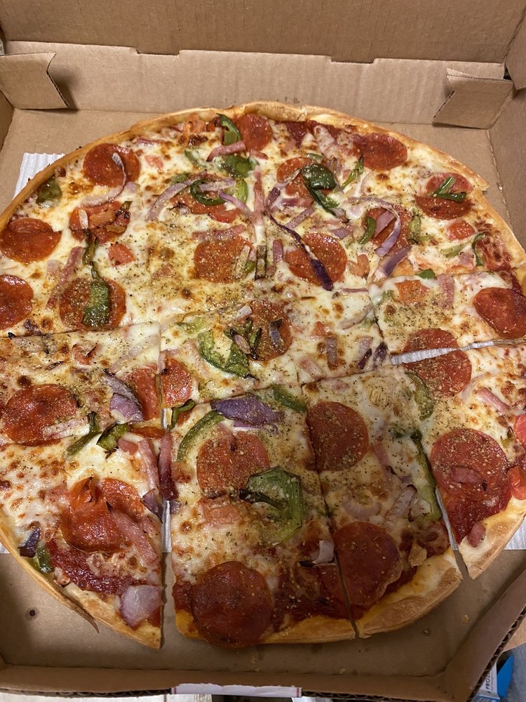 PIZZA HUT Updated October 2024 26 Reviews 1054 Gluckstadt Rd