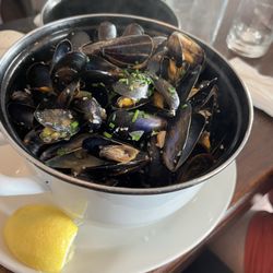 Stoop Your Head - Mussels