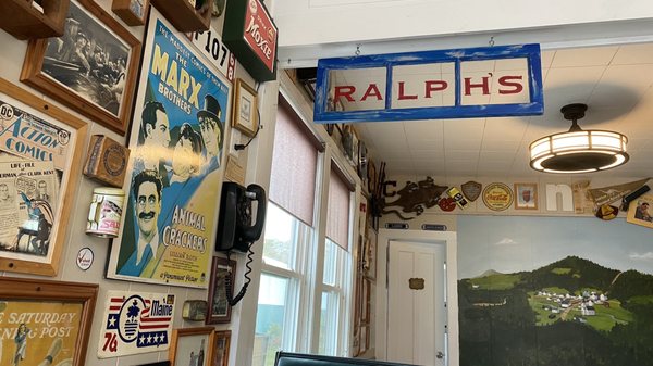 Ralph's Cafe by null
