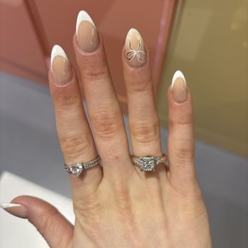Levue Nails & Spa - Nail Salons Near Me - Bellevue, Washington Levue Nails & Spa - Nail Salons Near Me - Bellevue, Washington