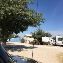 Whip-In Rv Park - Entrance/exit