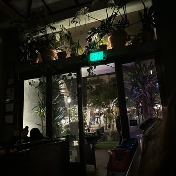 Satellite - inside - Wine Bars Near Me - Santa Barbara, California Satellite - inside - Wine Bars Near Me - Santa Barbara, California