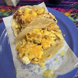 5/5 every time I come ! Best breakfast tacos I've ever had. Highly recommend this place