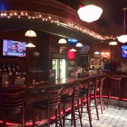 Max's Classic American Grill & Sports Bar