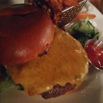 Draught 55 - Burger....mine mine minnnneeeeee! - Bars Near Me - New York, New York Draught 55 - Burger....mine mine minnnneeeeee! - Bars Near Me - New York, New York