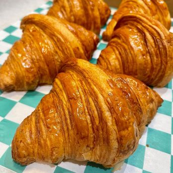 SPACE 519 | The Lunchbox - Fresh Baked Organic Plain Croissant, offered along with an almond croissant, delivered daily from PHlour, a local Chicago bakery. - Sandwiches Near Me - Chicago, Illinois SPACE 519 | The Lunchbox - Fresh Baked Organic Plain Croissant, offered along with an almond croissant, delivered daily from PHlour, a local Chicago bakery. - Sandwiches Near Me - Chicago, Illinois