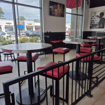 Georgia Peach - Dining area - Soul Food Near Me - Baltimore, Maryland