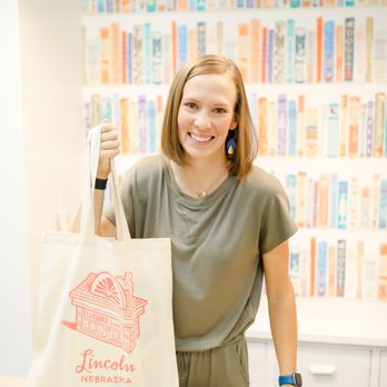 Elleinad Books - Bookstores Near Me - Lincoln, Nebraska Elleinad Books - Bookstores Near Me - Lincoln, Nebraska