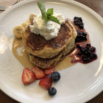 Le Gourmand - Lemon Ricotta Pancakes - Coffee & Tea Near Me - Toronto, Ontario