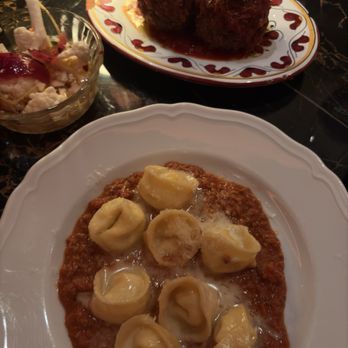 Carbone - tortellini Ragu & meatballs (FYI meatballs are not on the menu but an add-on) - Italian Near Me - Las Vegas, Nevada Carbone - tortellini Ragu & meatballs (FYI meatballs are not on the menu but an add-on) - Italian Near Me - Las Vegas, Nevada