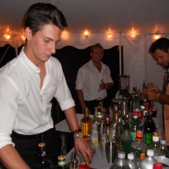 PR Bartending & Waitstaff - Lead bartender Austin at work - Party & Event Planning Near Me - Manchester, New Hampshire